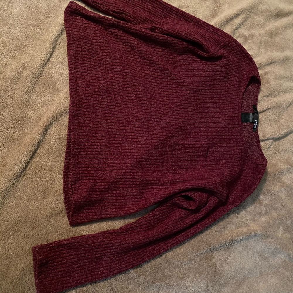 Crop sweater